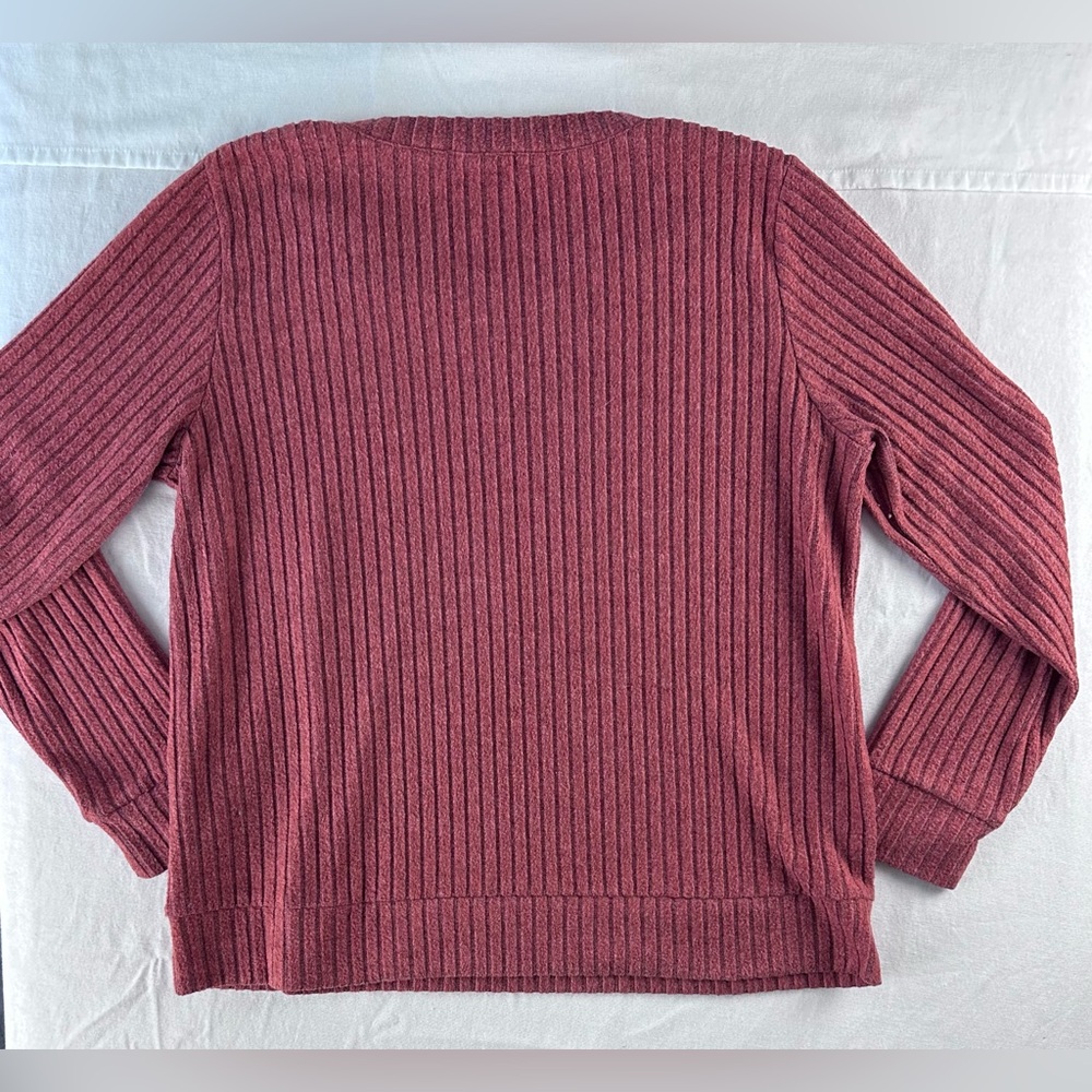 Sampeel‎ Ribbed Knit V-Neck Sweater – XX - Picture 4 of 9